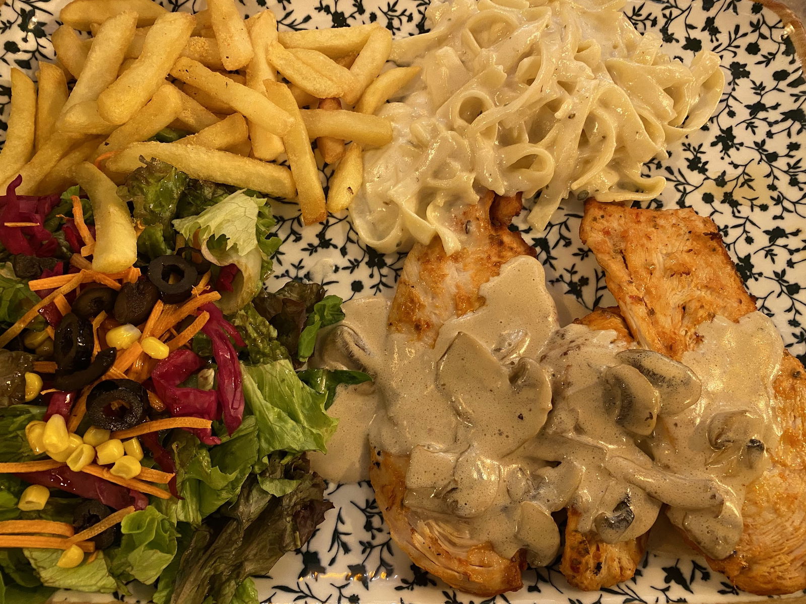 Bezmialem Fırın & Pastane