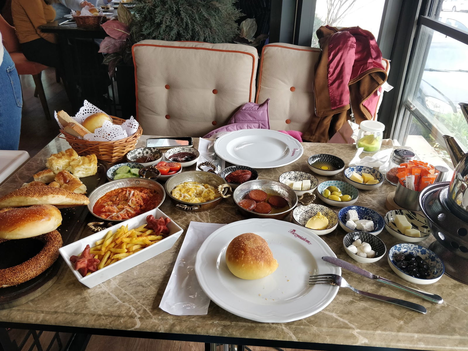 Bezmialem Fırın & Pastane