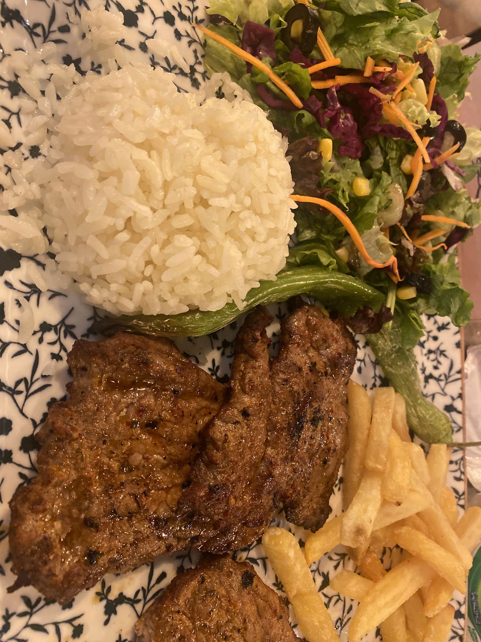 Bezmialem Fırın & Pastane