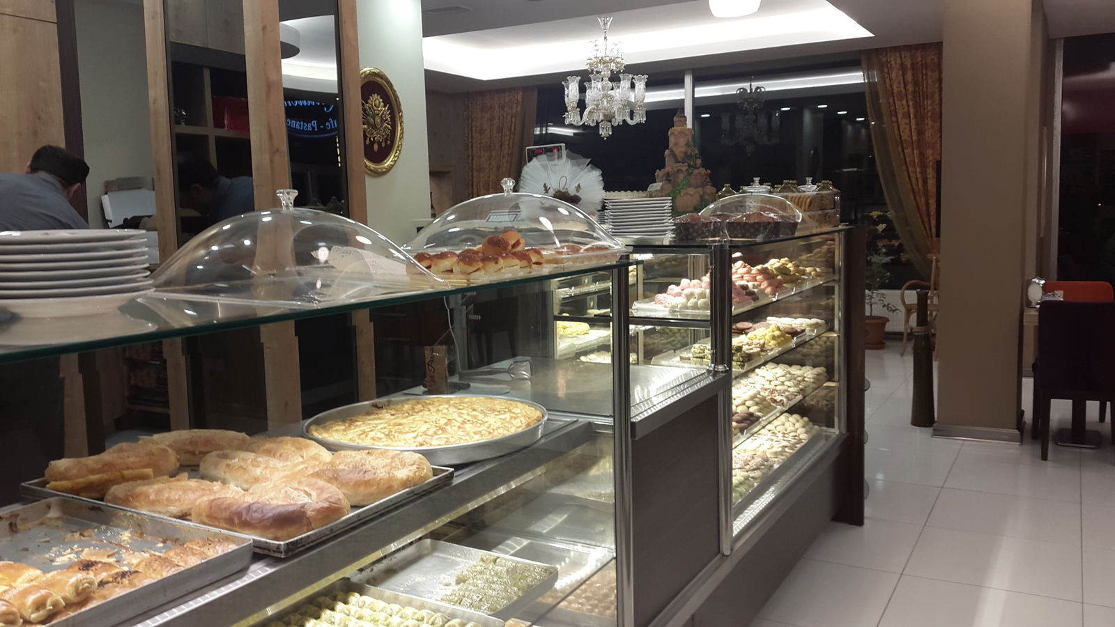 Bezmialem Fırın & Pastane