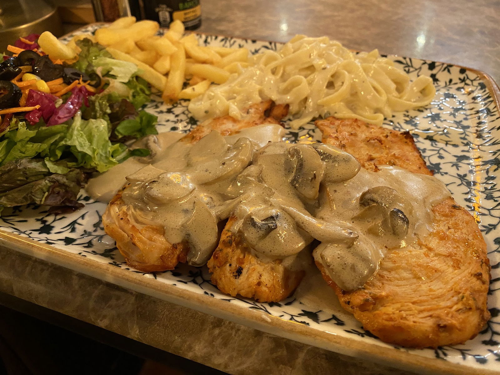 Bezmialem Fırın & Pastane