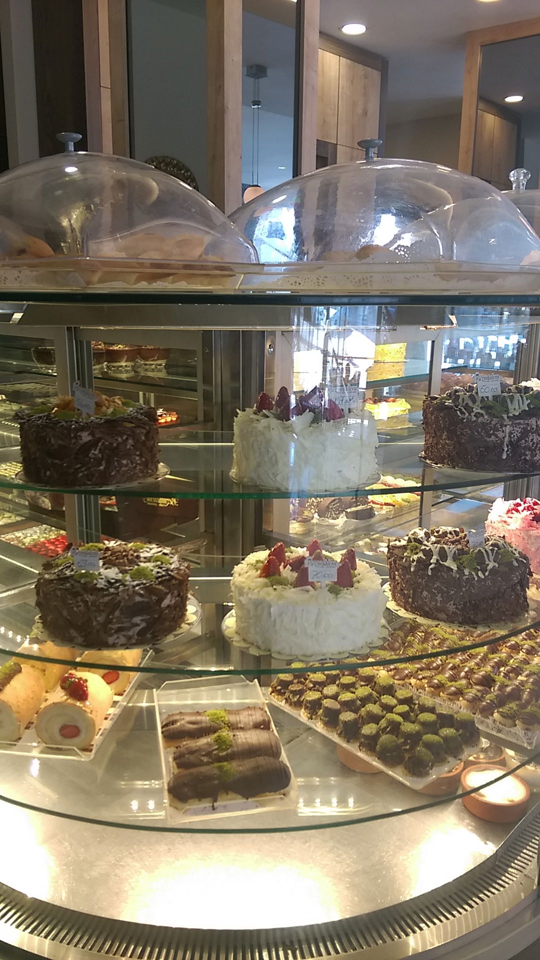 Bezmialem Fırın & Pastane