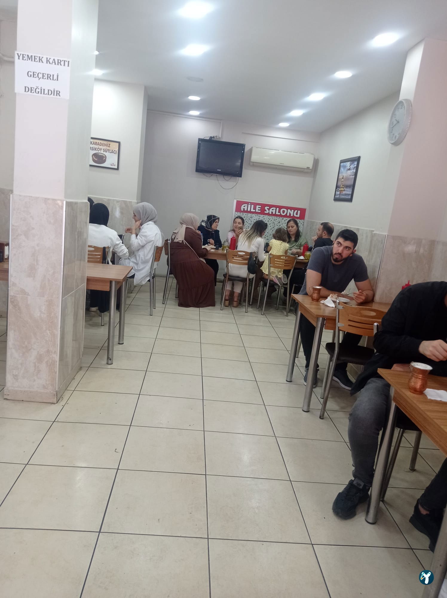 Meşhur Bağcılar Meydan Pilavcısı ( Yeni̇gün)