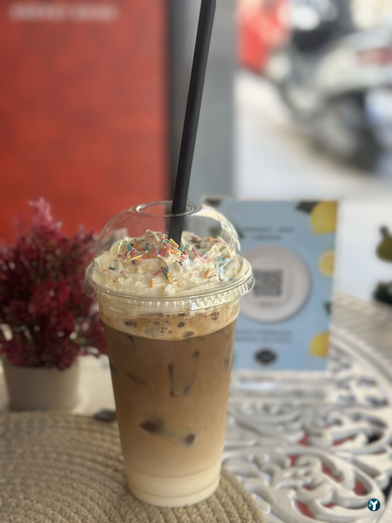 Luna Coffee & Food