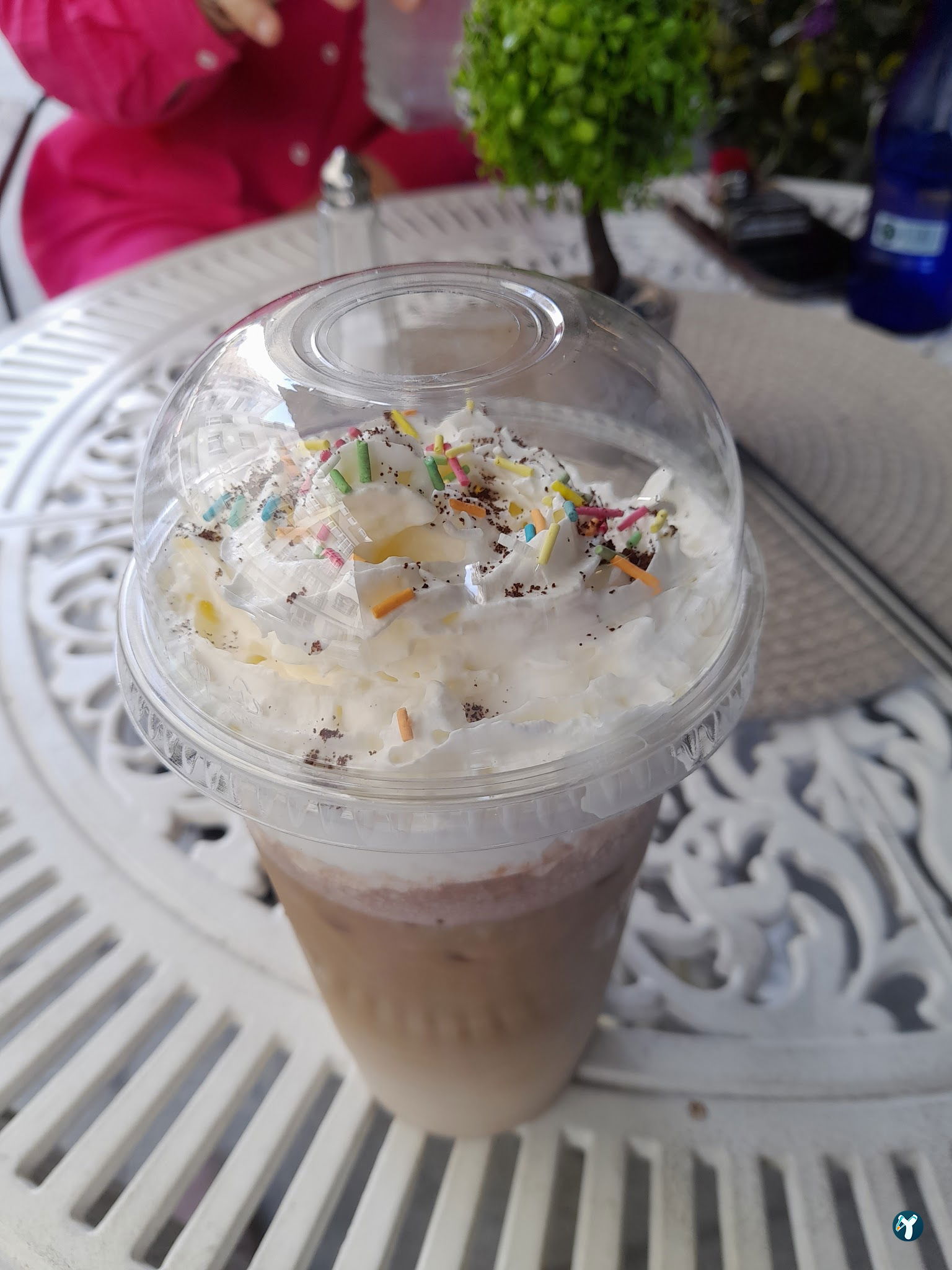 Luna Coffee & Food