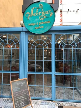 Black Moon Cafe resimleri