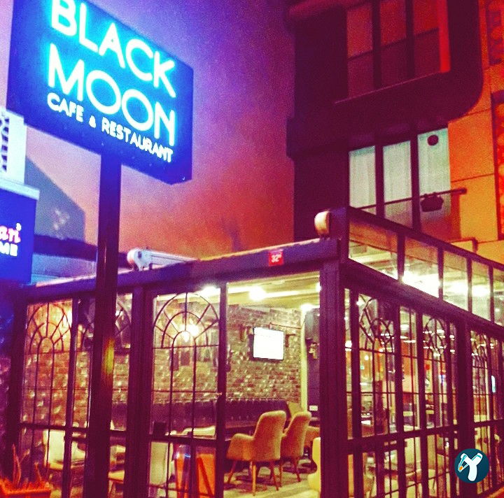 Black Moon Cafe