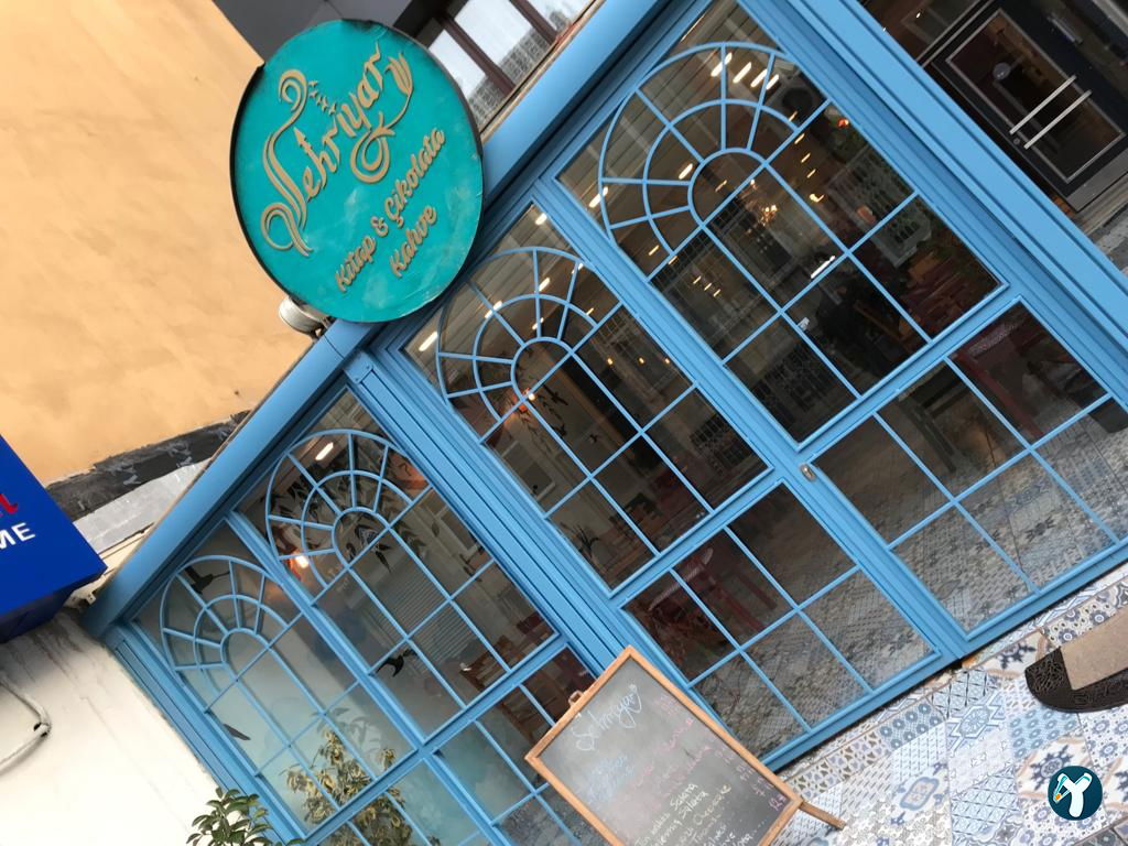 Black Moon Cafe