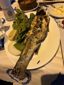 Samyeli Restaurant resimleri