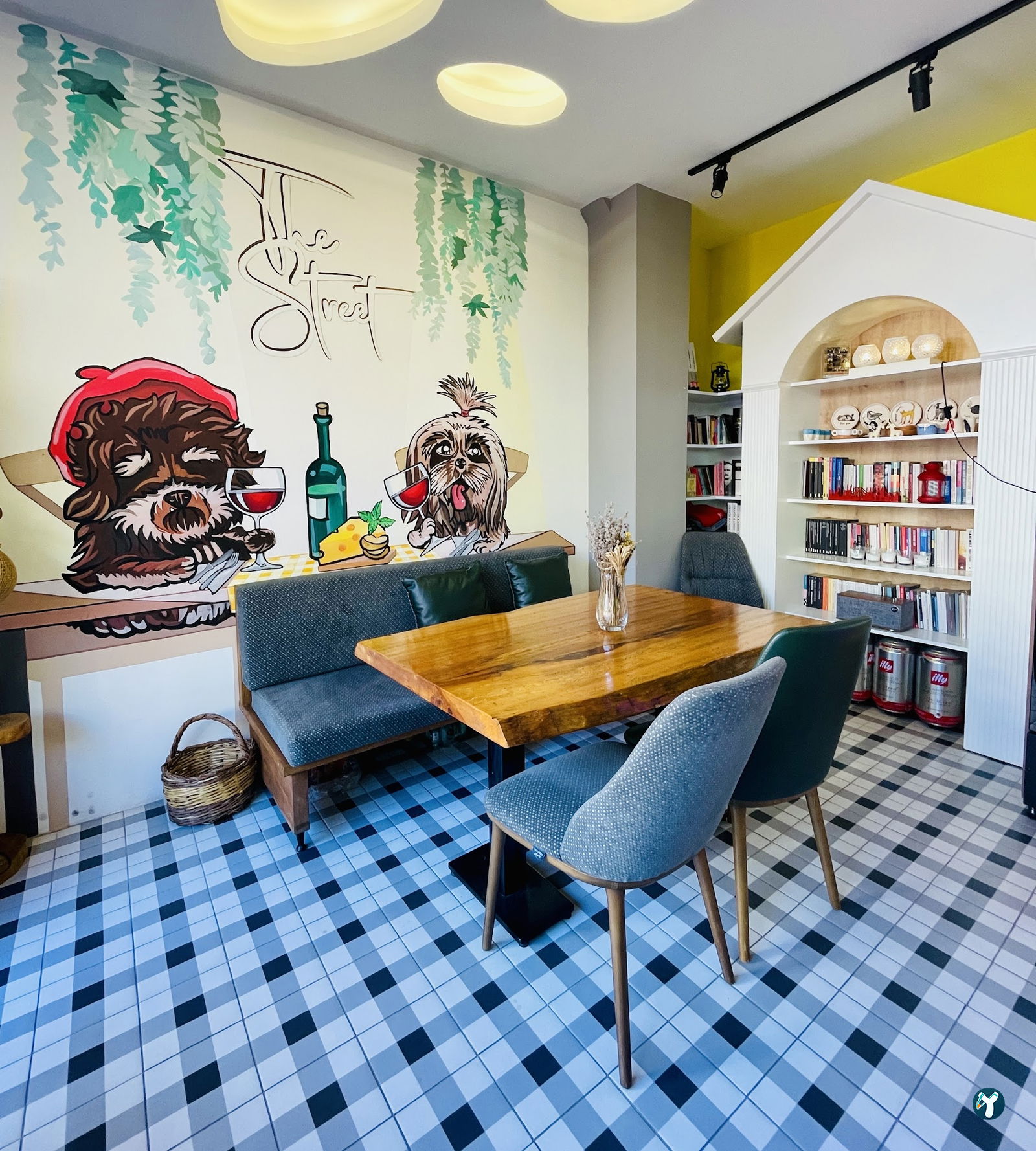 The Street Cafe & Pub (Sisters)