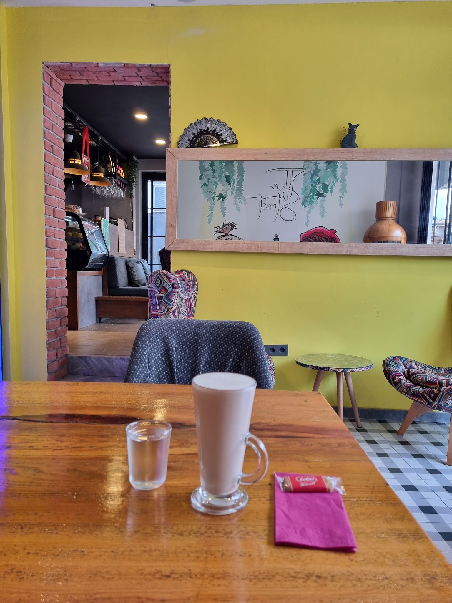 The Street Cafe & Pub (Sisters)