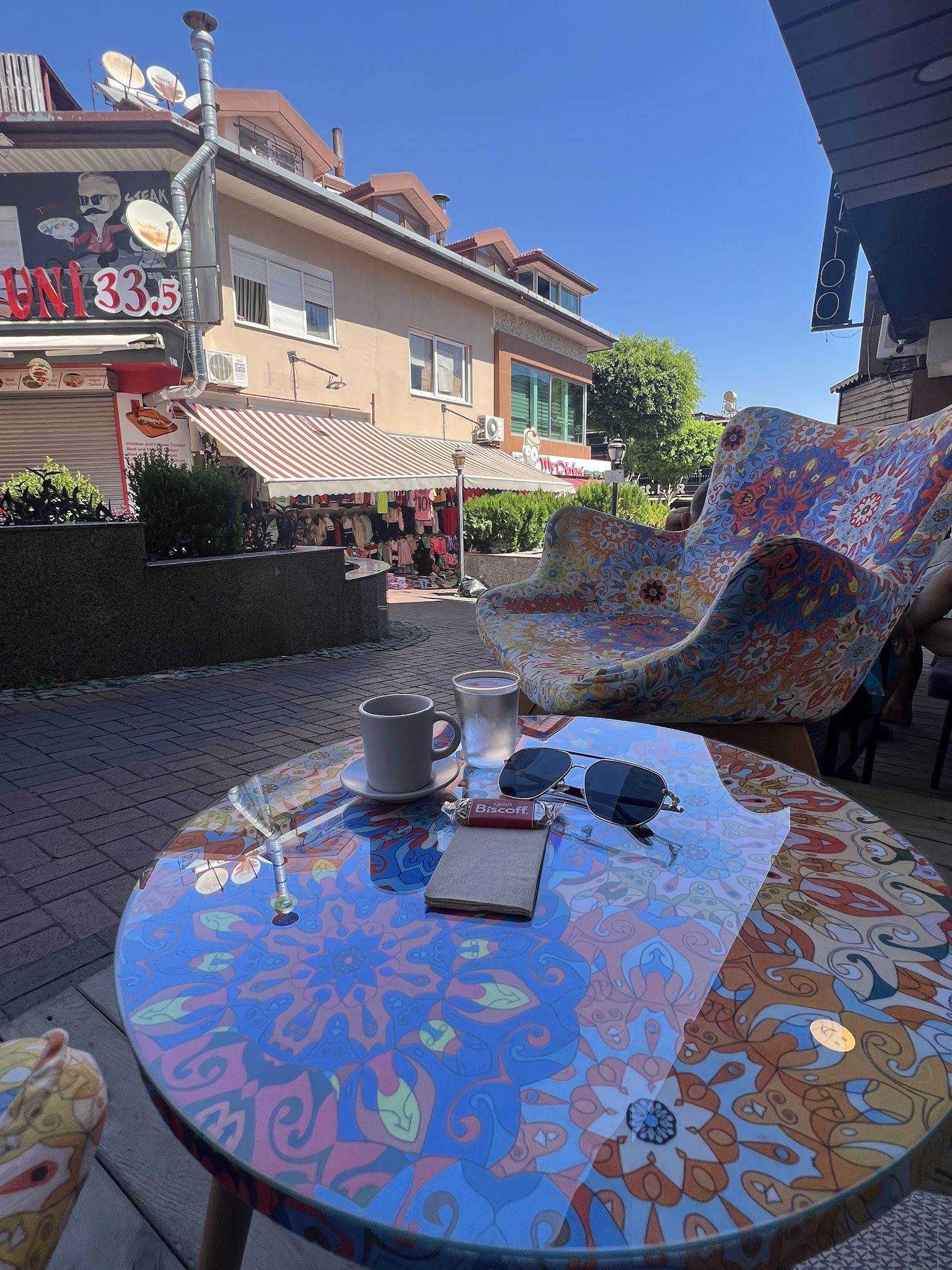 The Street Cafe & Pub (Sisters)