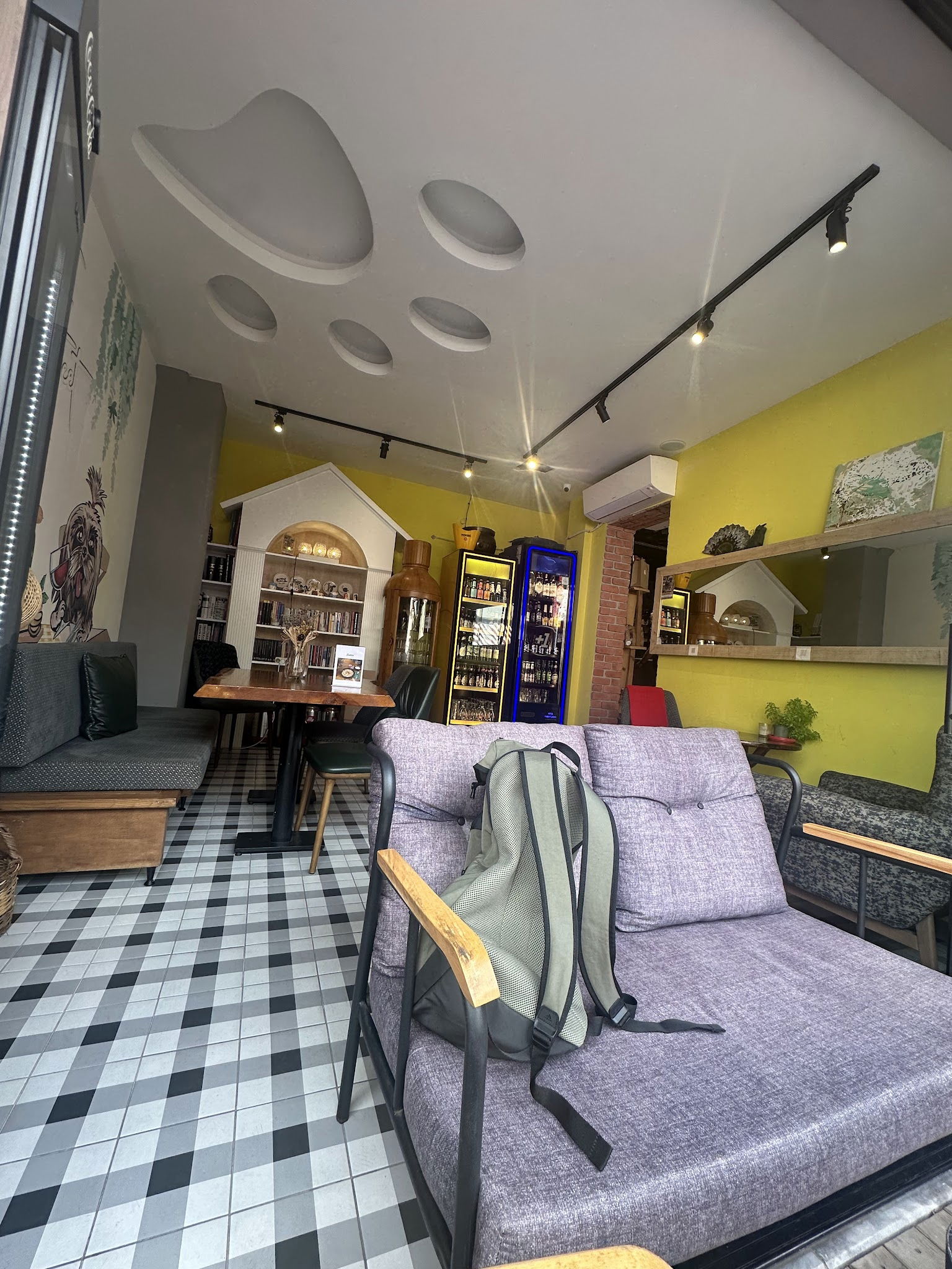 The Street Cafe & Pub (Sisters)