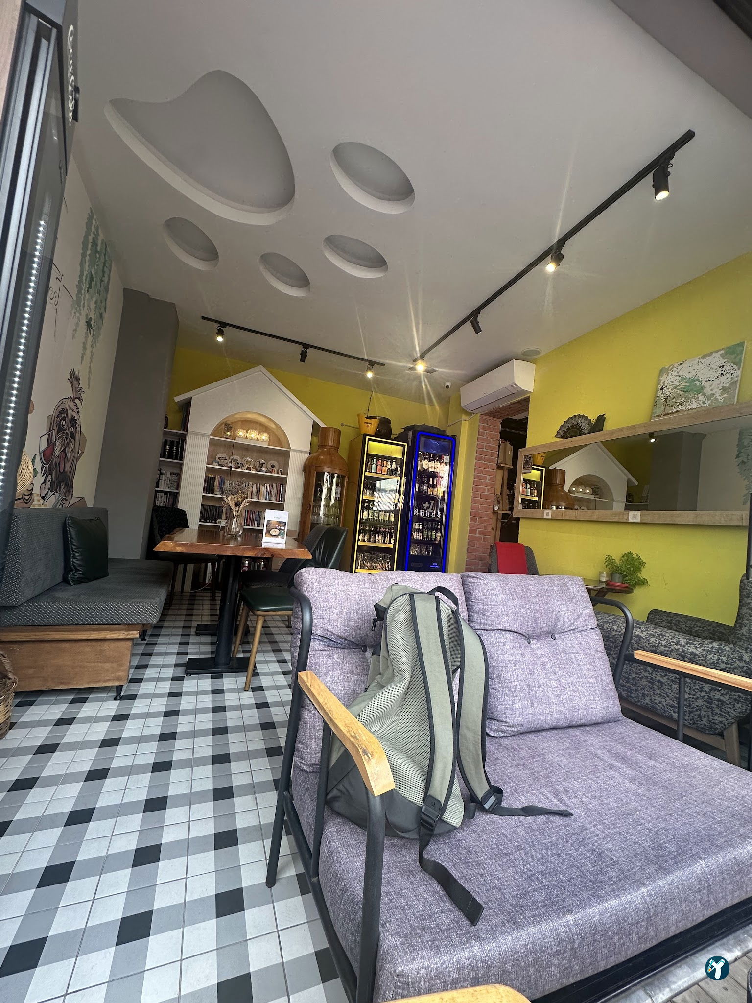 The Street Cafe & Pub (Sisters)