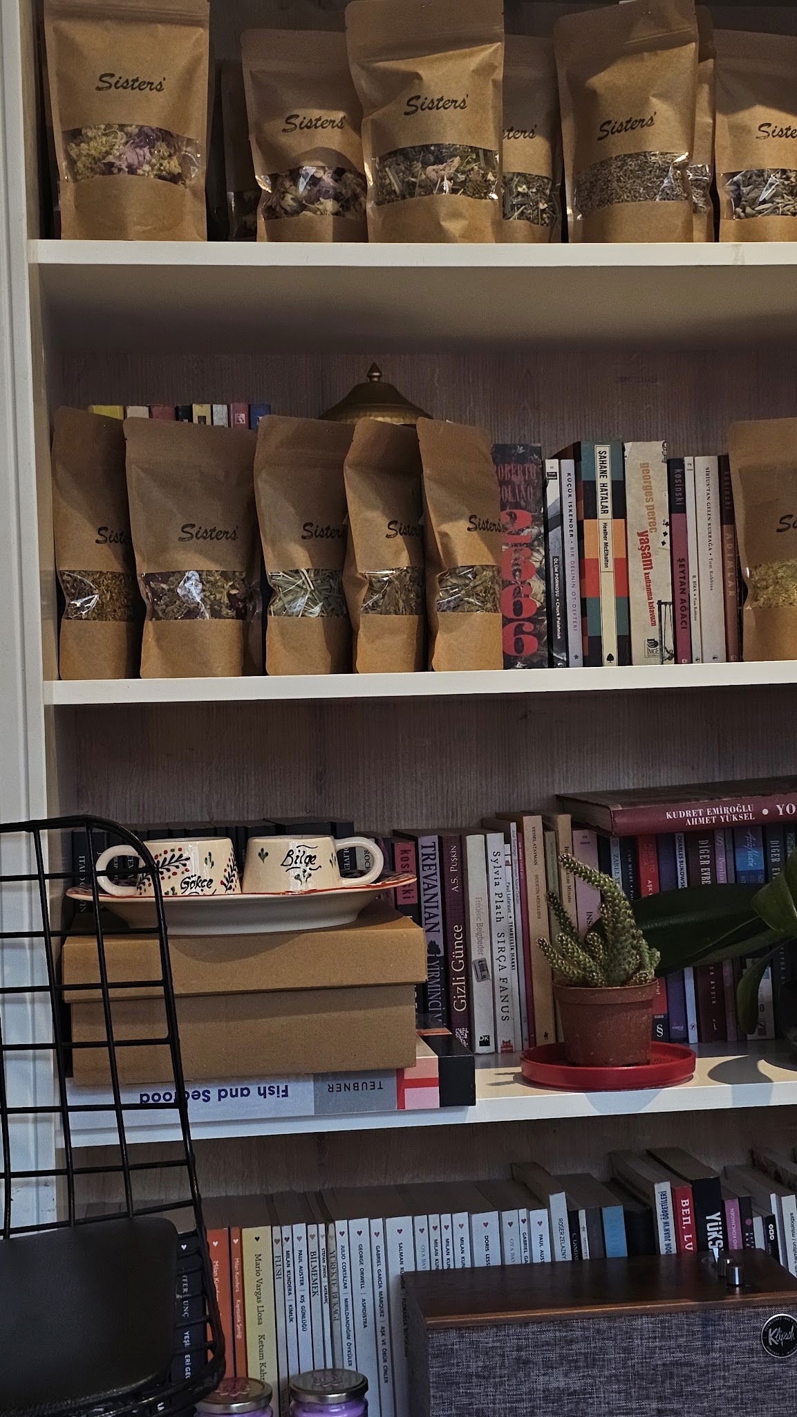 The Street Cafe & Pub (Sisters)