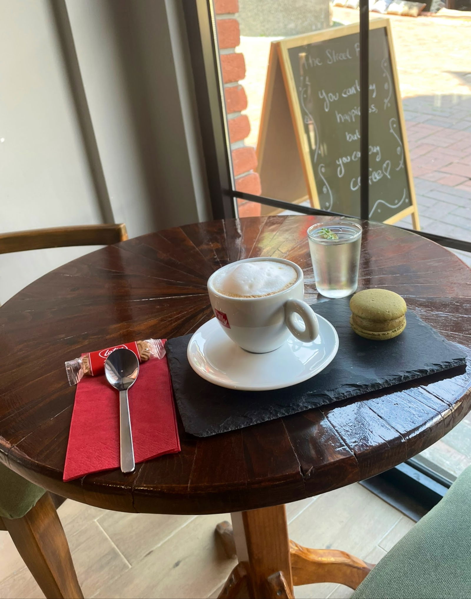 The Street Cafe & Pub (Sisters)