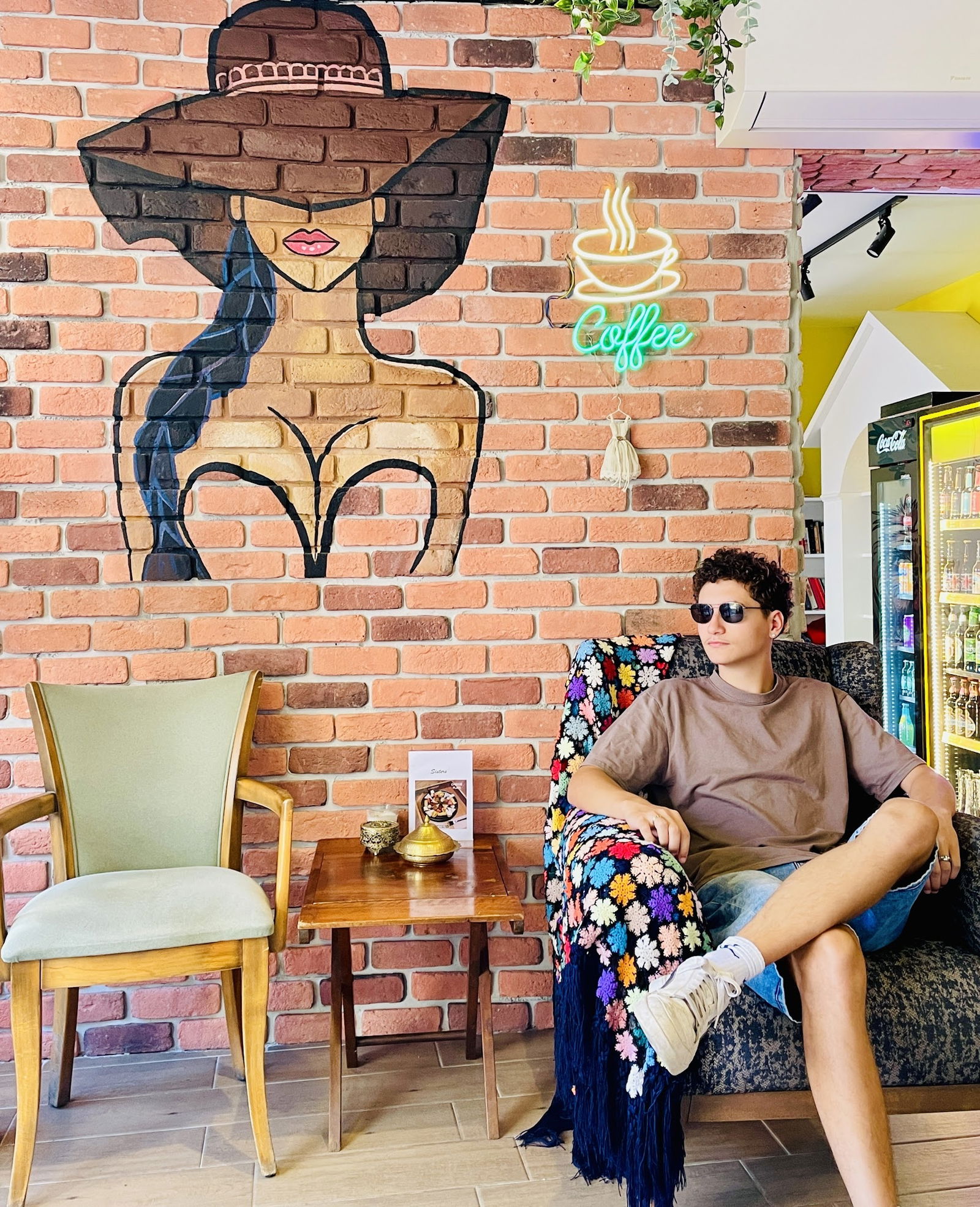 The Street Cafe & Pub (Sisters)