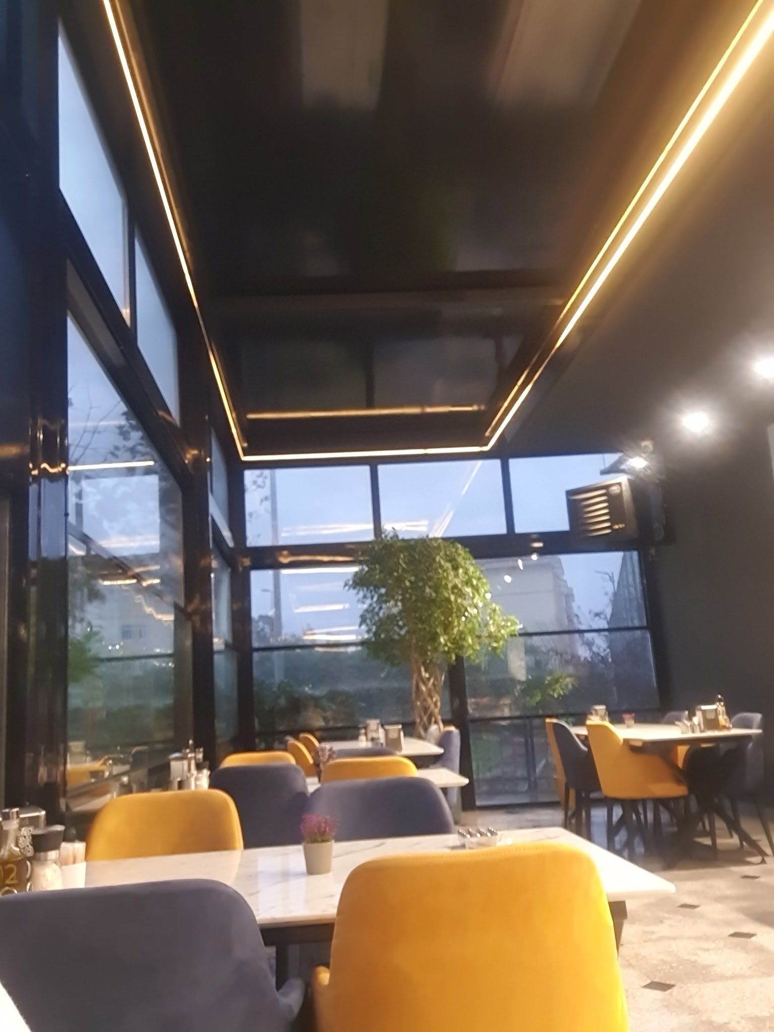 By Sorbaa Kebap Lahmacun Pide