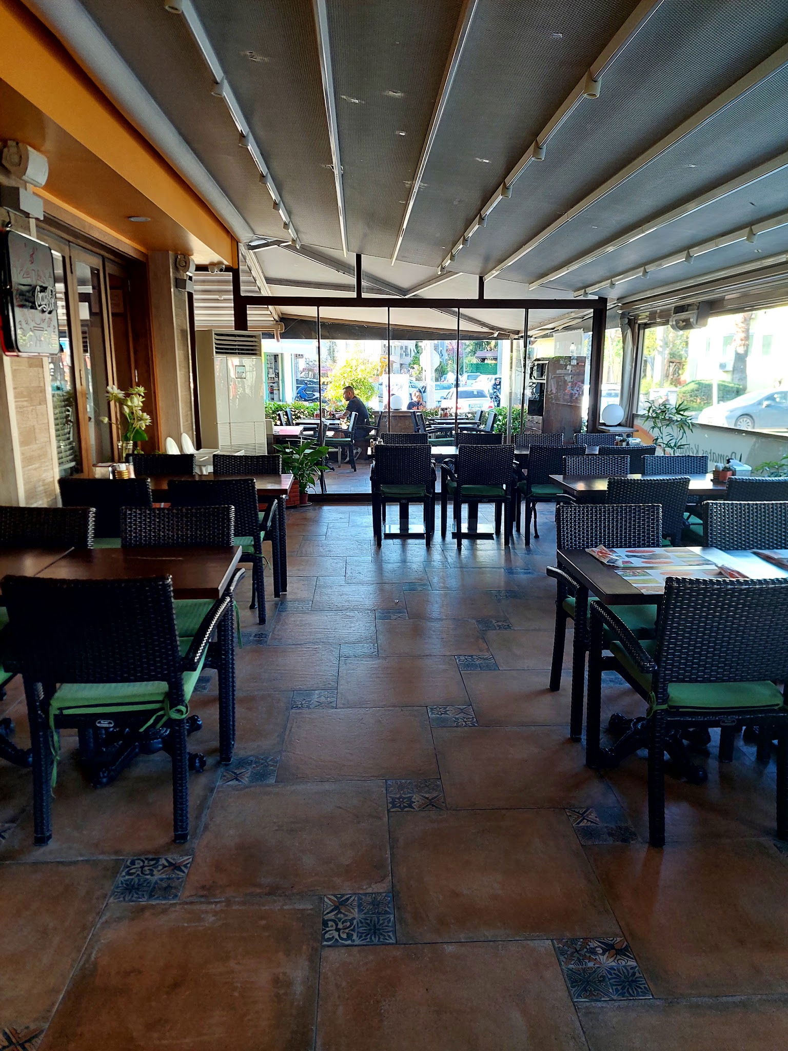 Antepli̇ Emi̇n Emmi̇