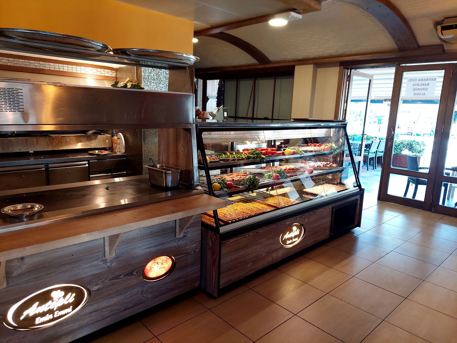 Antepli̇ Emi̇n Emmi̇