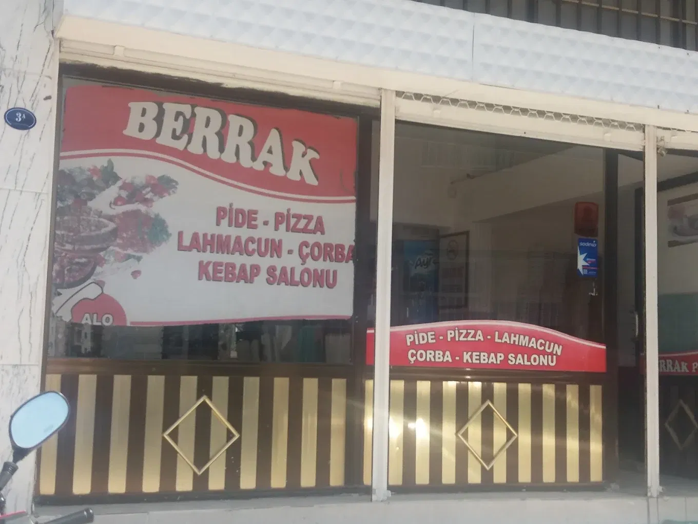Berrak Pide Salonu