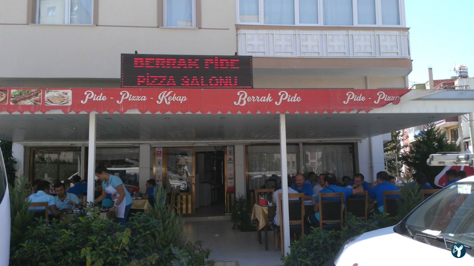 Berrak Pide Salonu