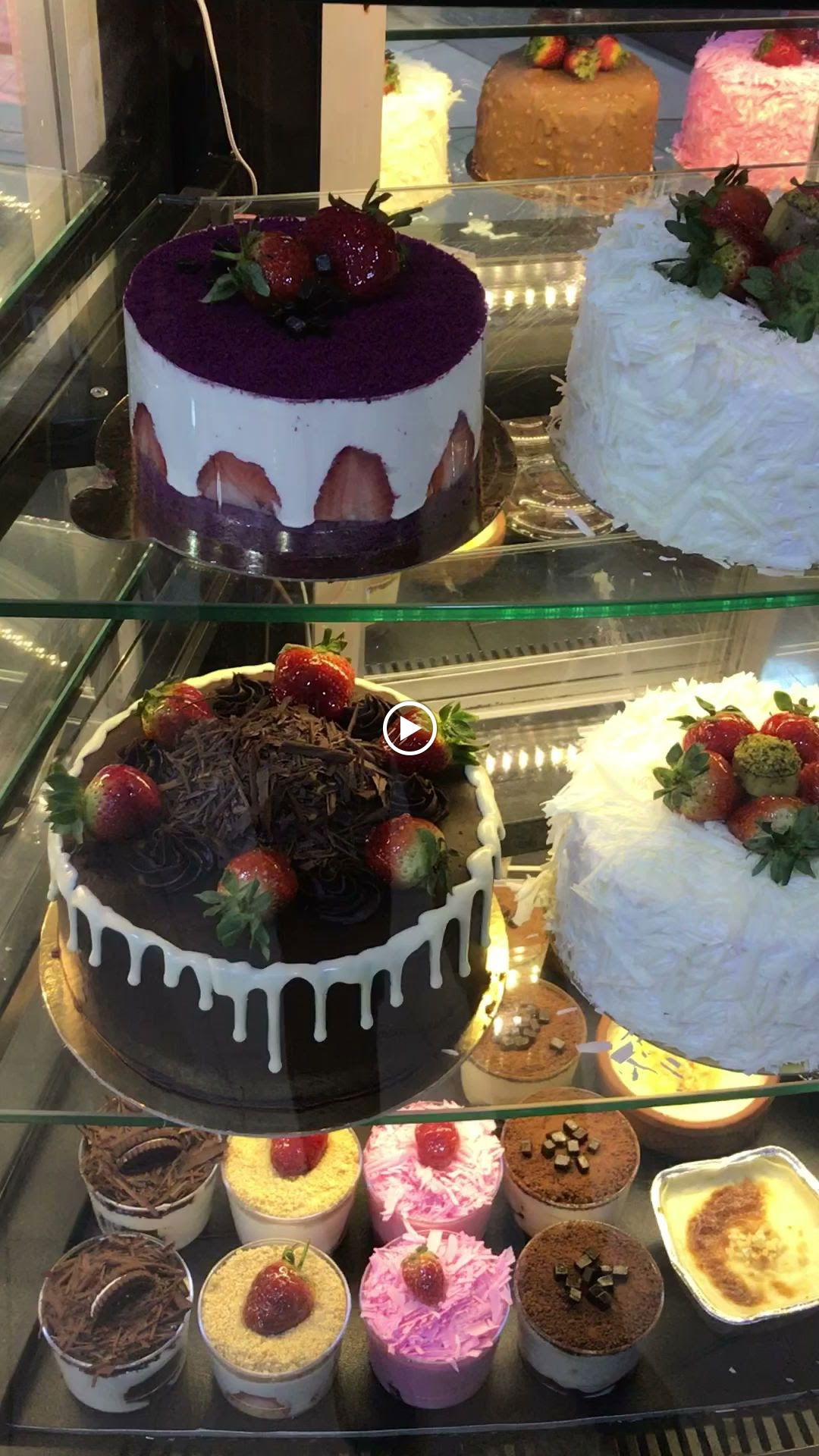 Zümrezade Pastanesi̇ / Firin/Cafe