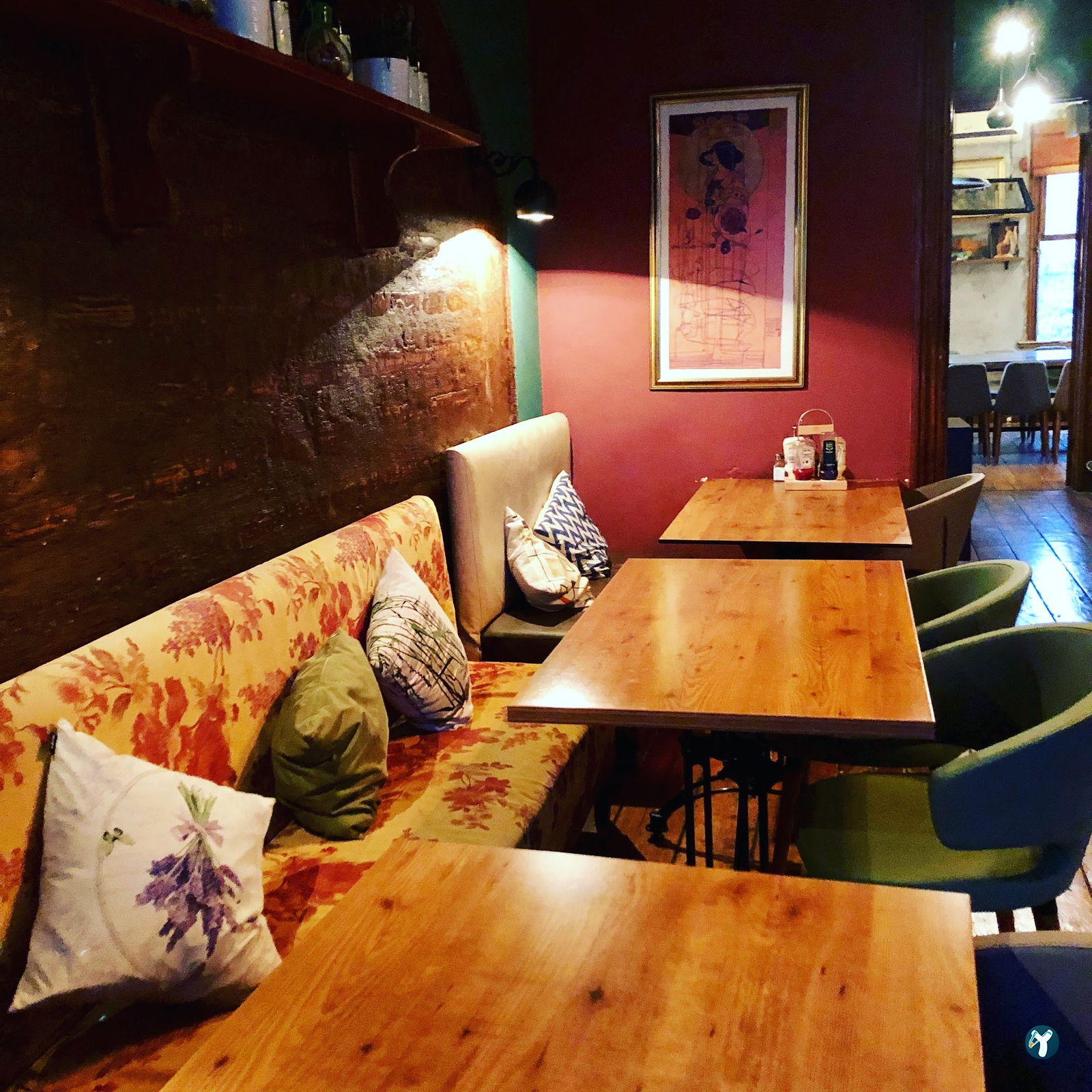 Mila Cafe Bar