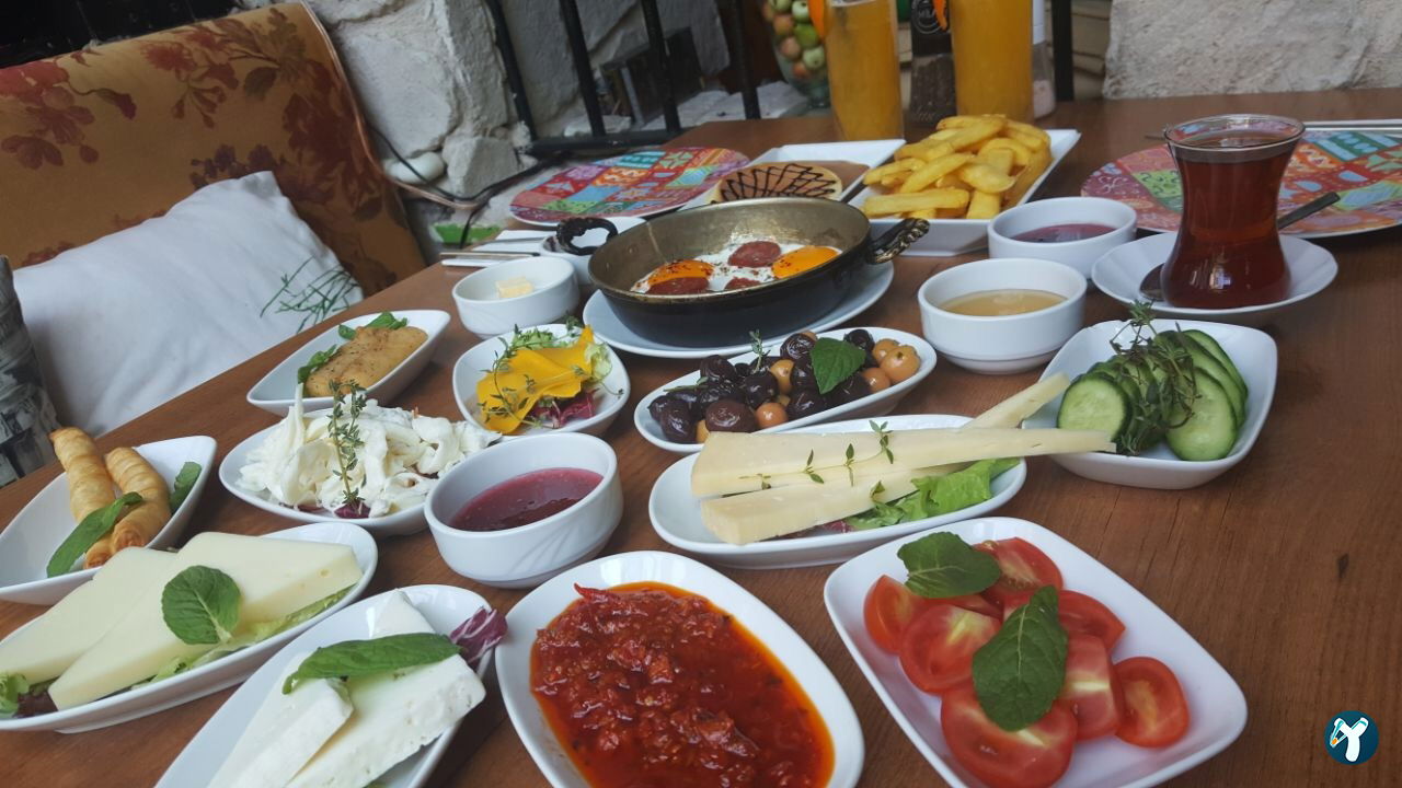 Mila Cafe Bar