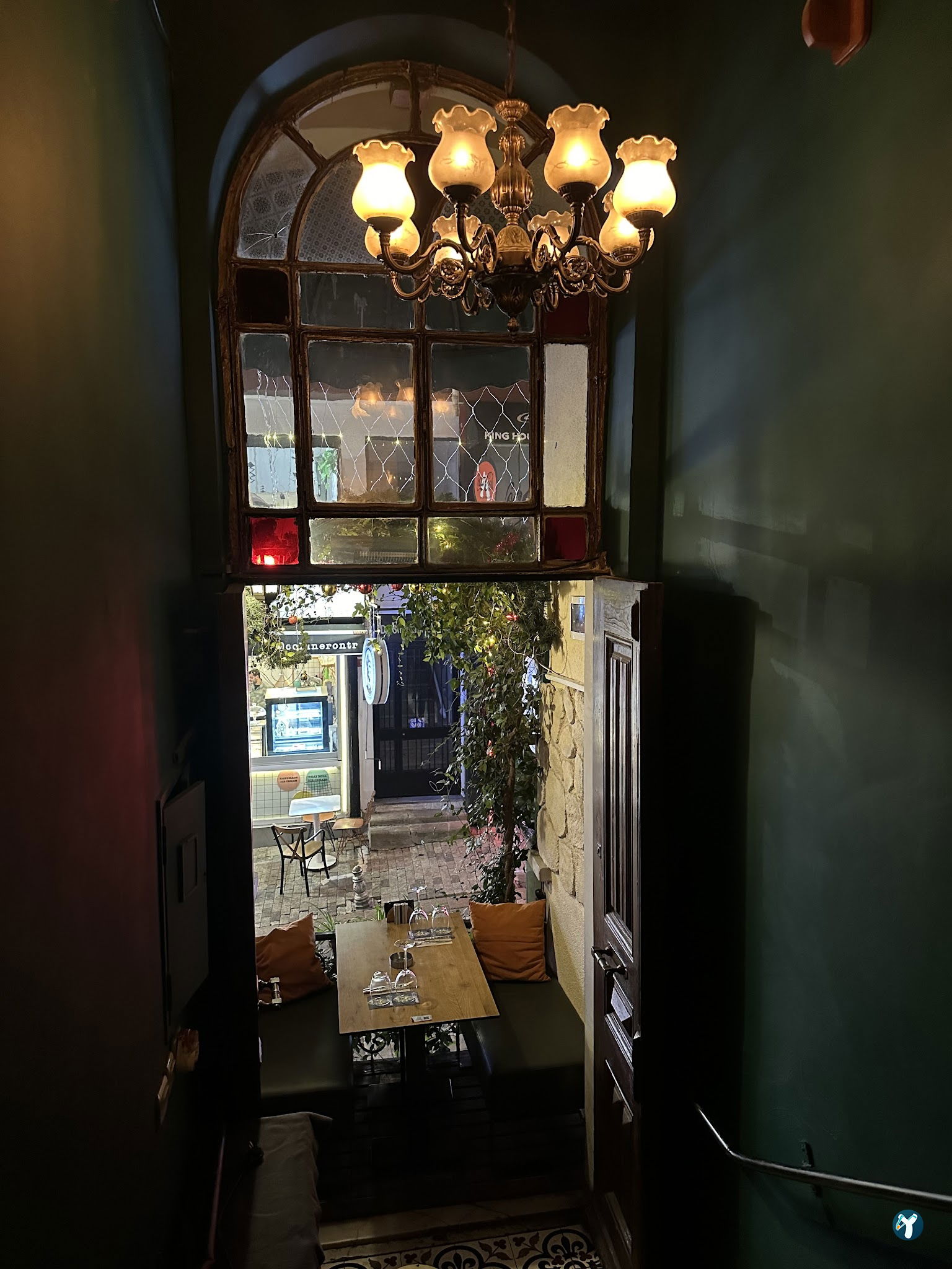 Mila Cafe Bar