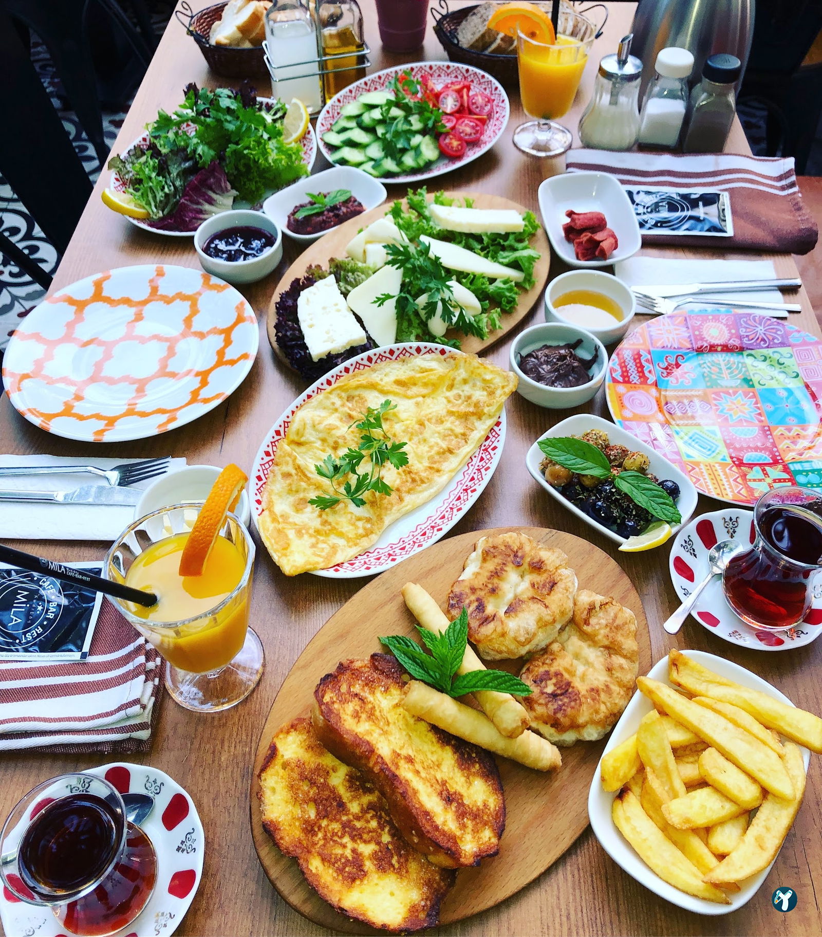 Mila Cafe Bar
