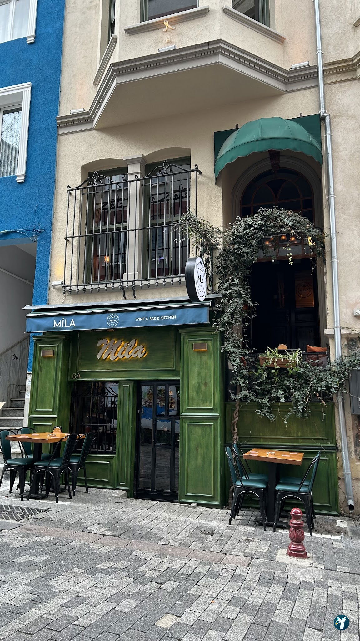 Mila Cafe Bar