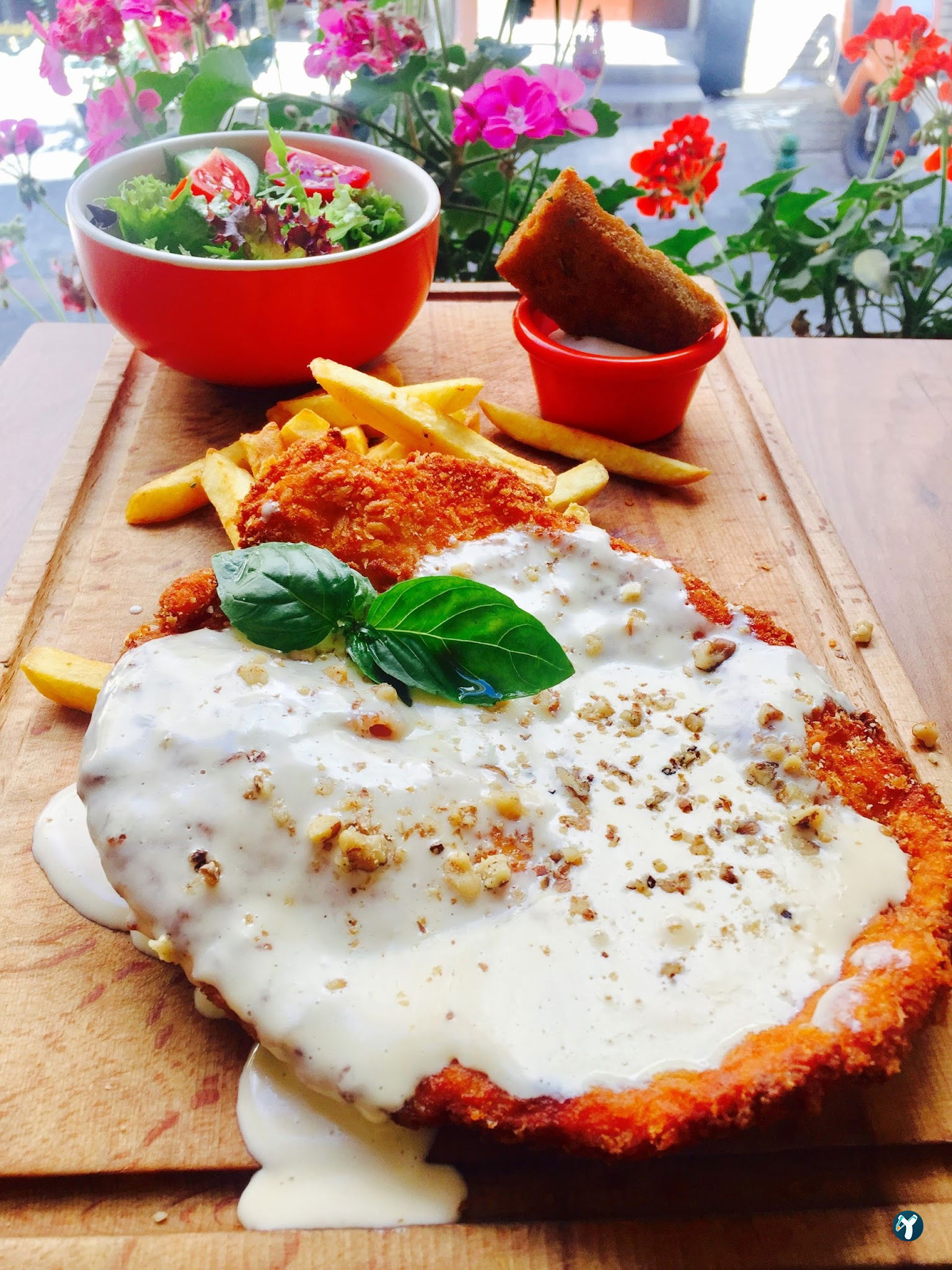 Mila Cafe Bar