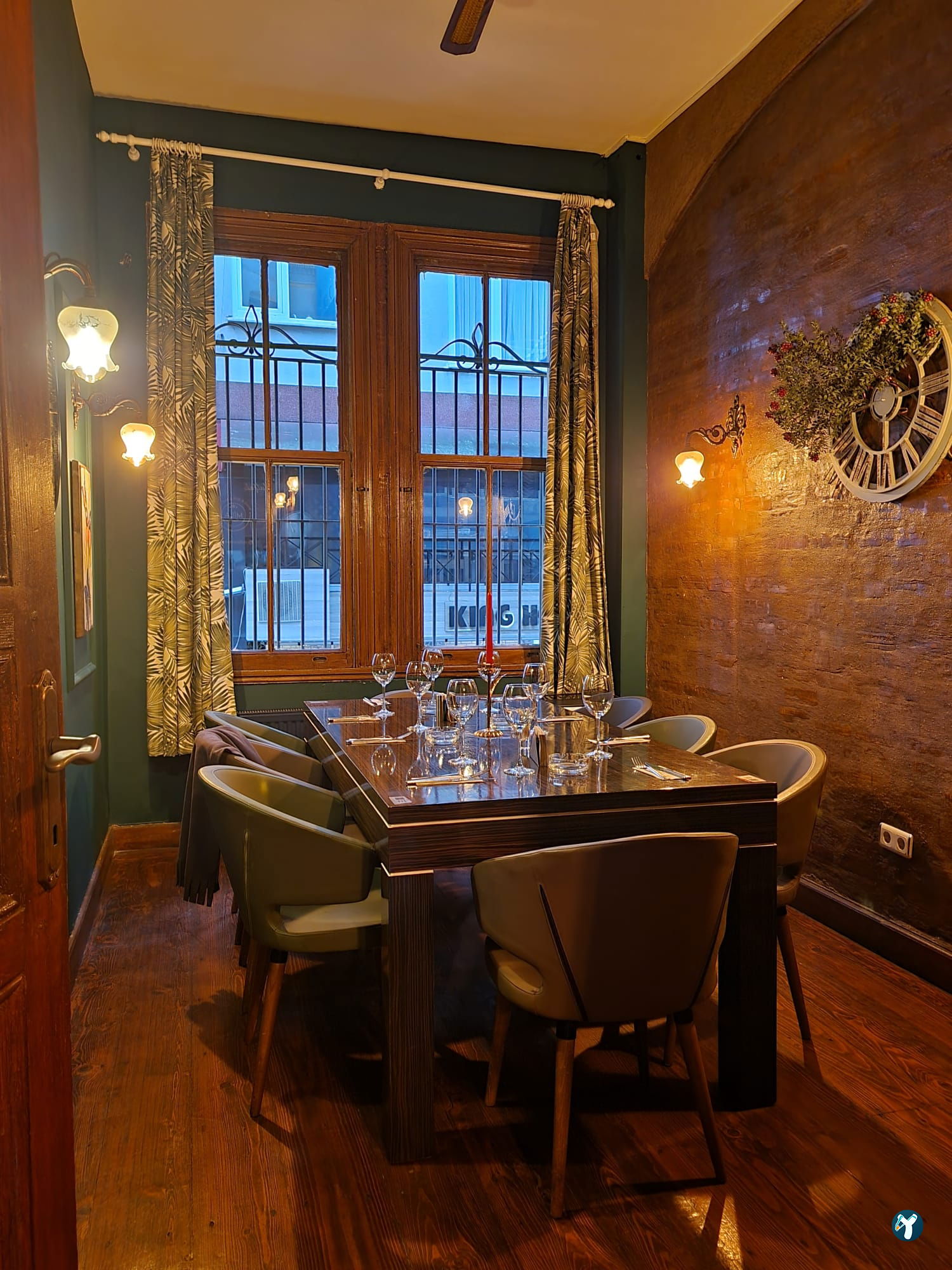 Mila Cafe Bar