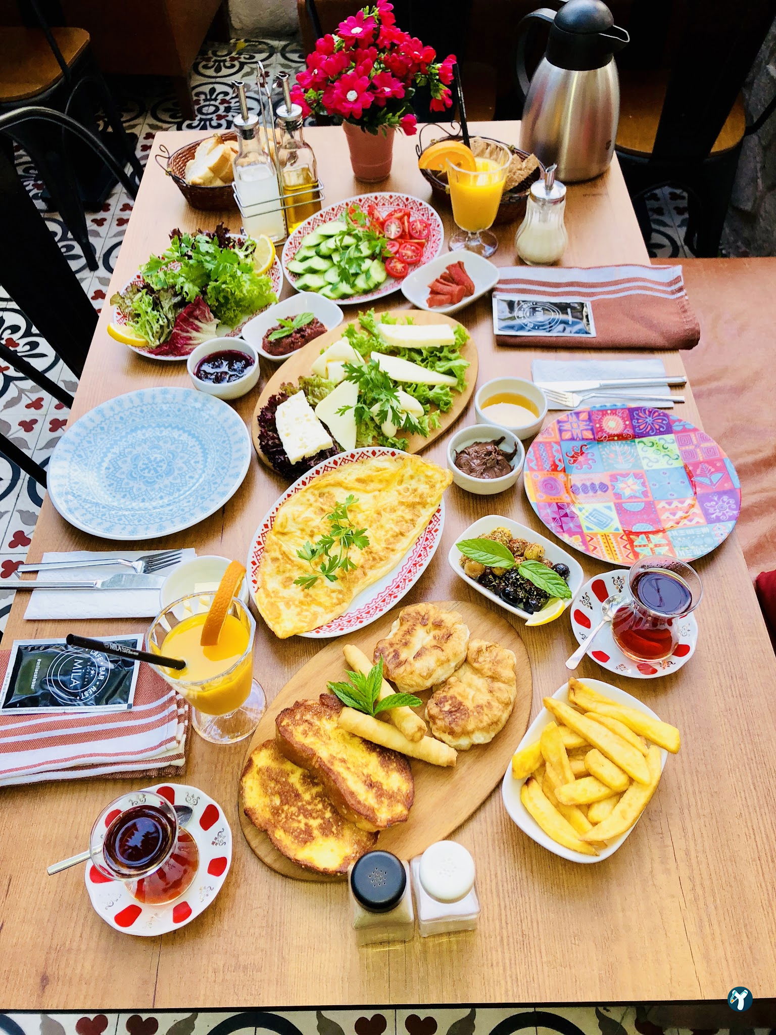 Mila Cafe Bar