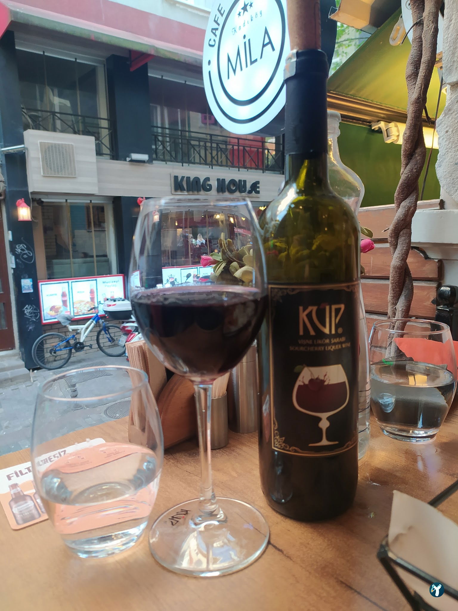 Mila Cafe Bar