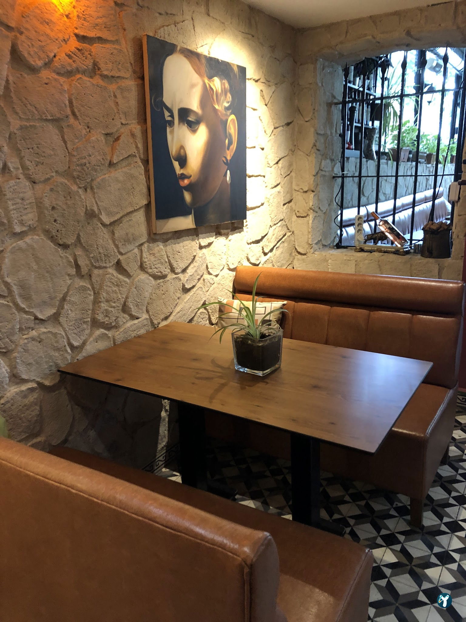 Mila Cafe Bar