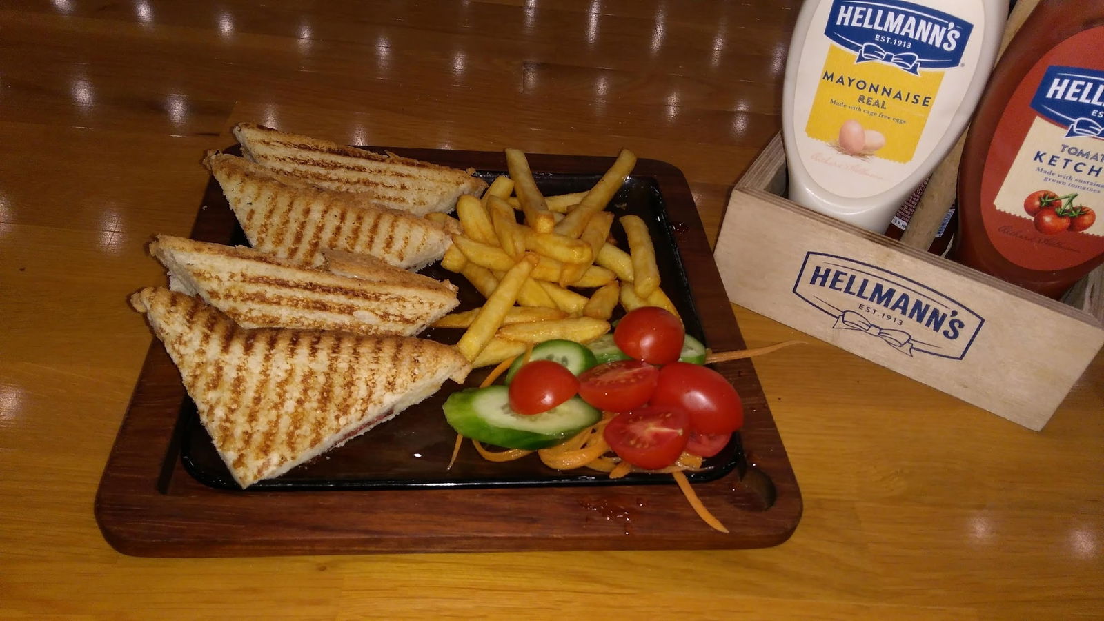 Isparta Simitçi Dünyası