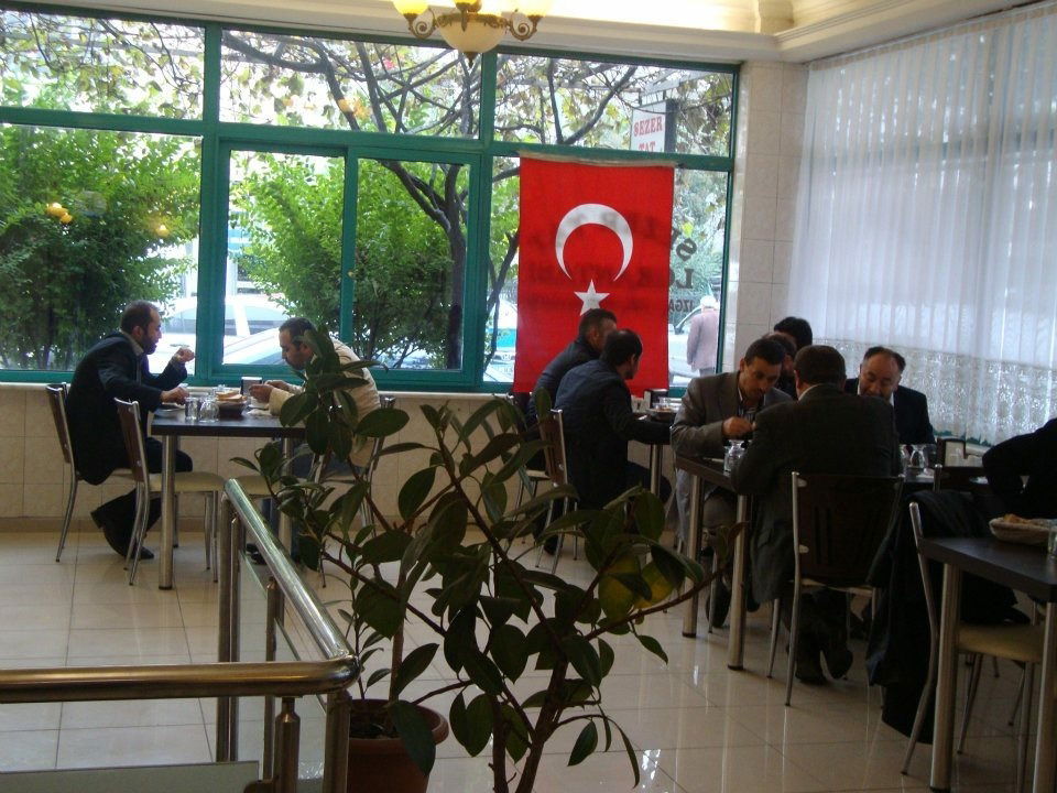 Sezer Tat Lokantası