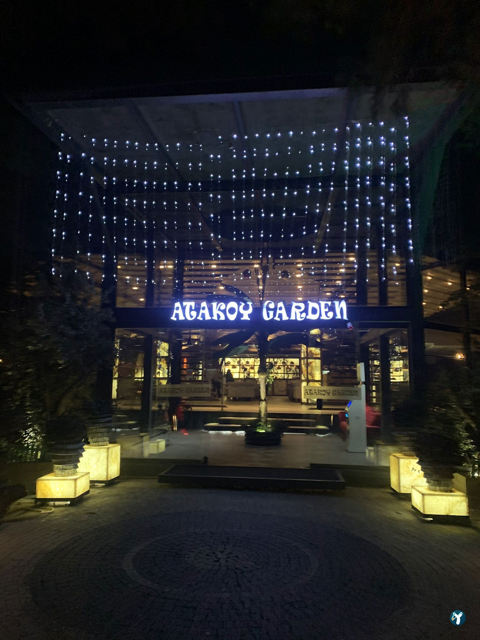 Ataköy Garden Cafe – Restaurant