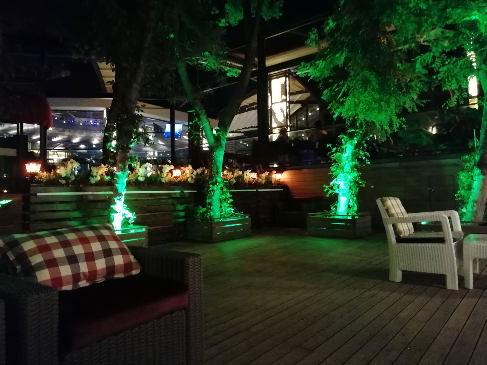 Ataköy Garden Cafe – Restaurant