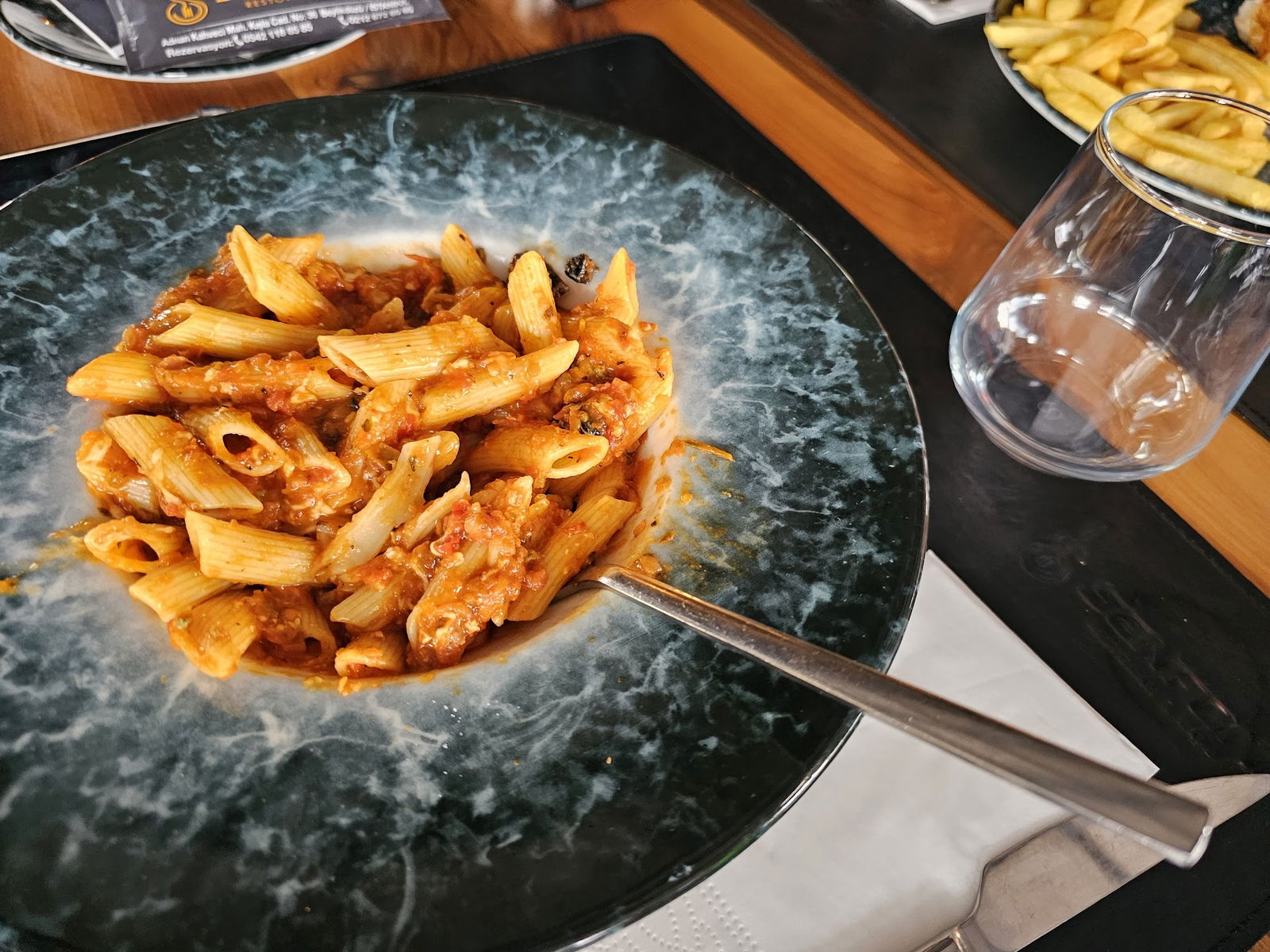 Senfoni̇ Restoran & Cafe