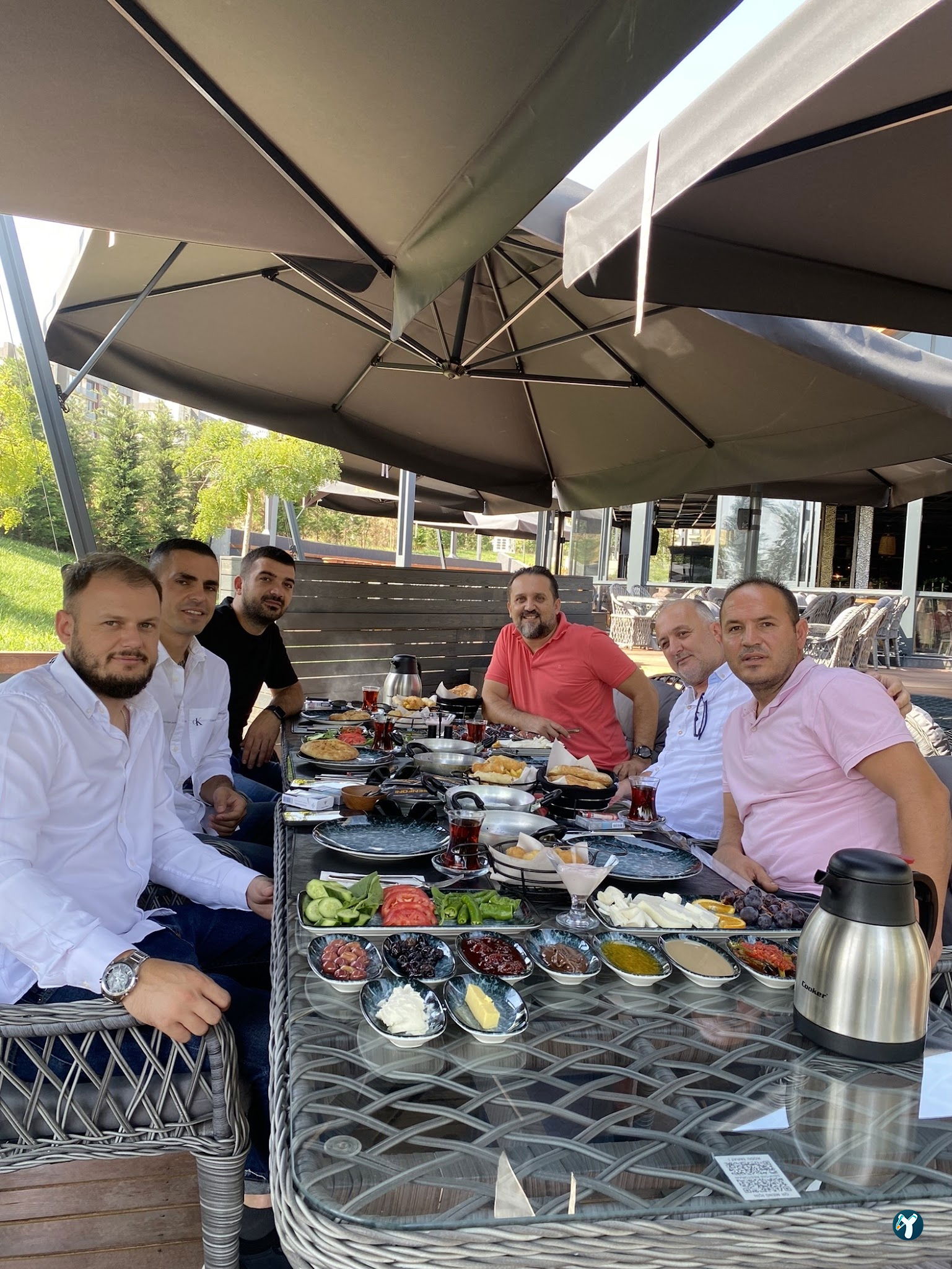 Senfoni̇ Restoran & Cafe