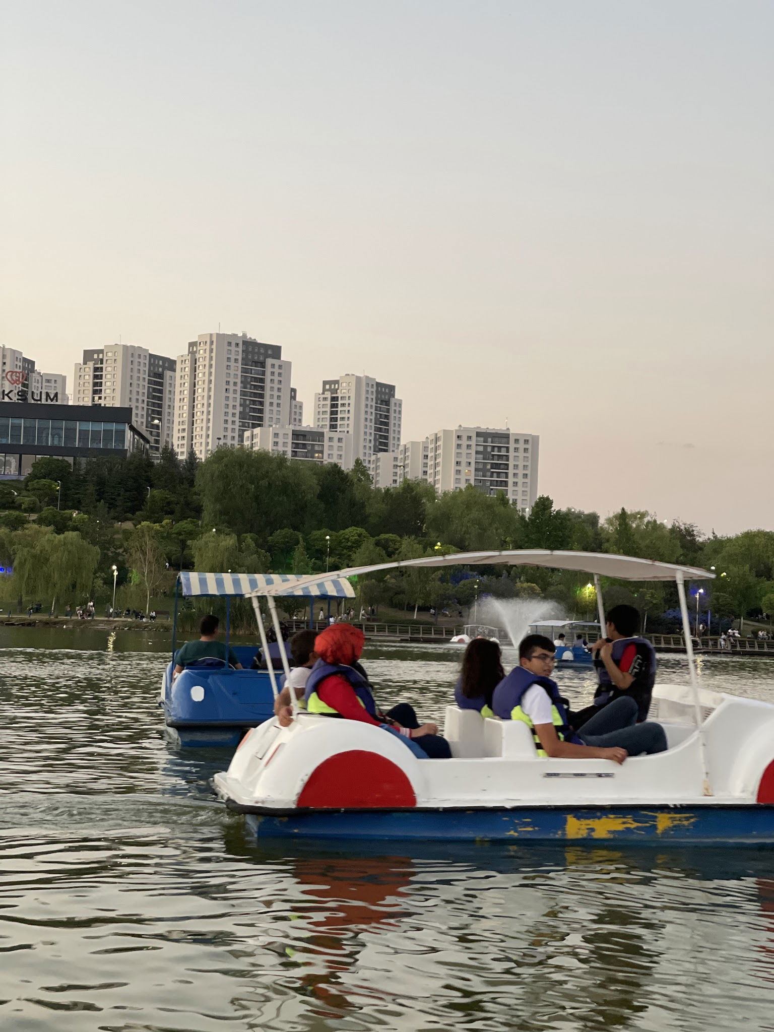 İlkays Cafe Restaurant