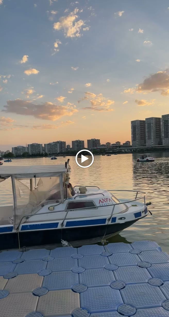 İlkays Cafe Restaurant