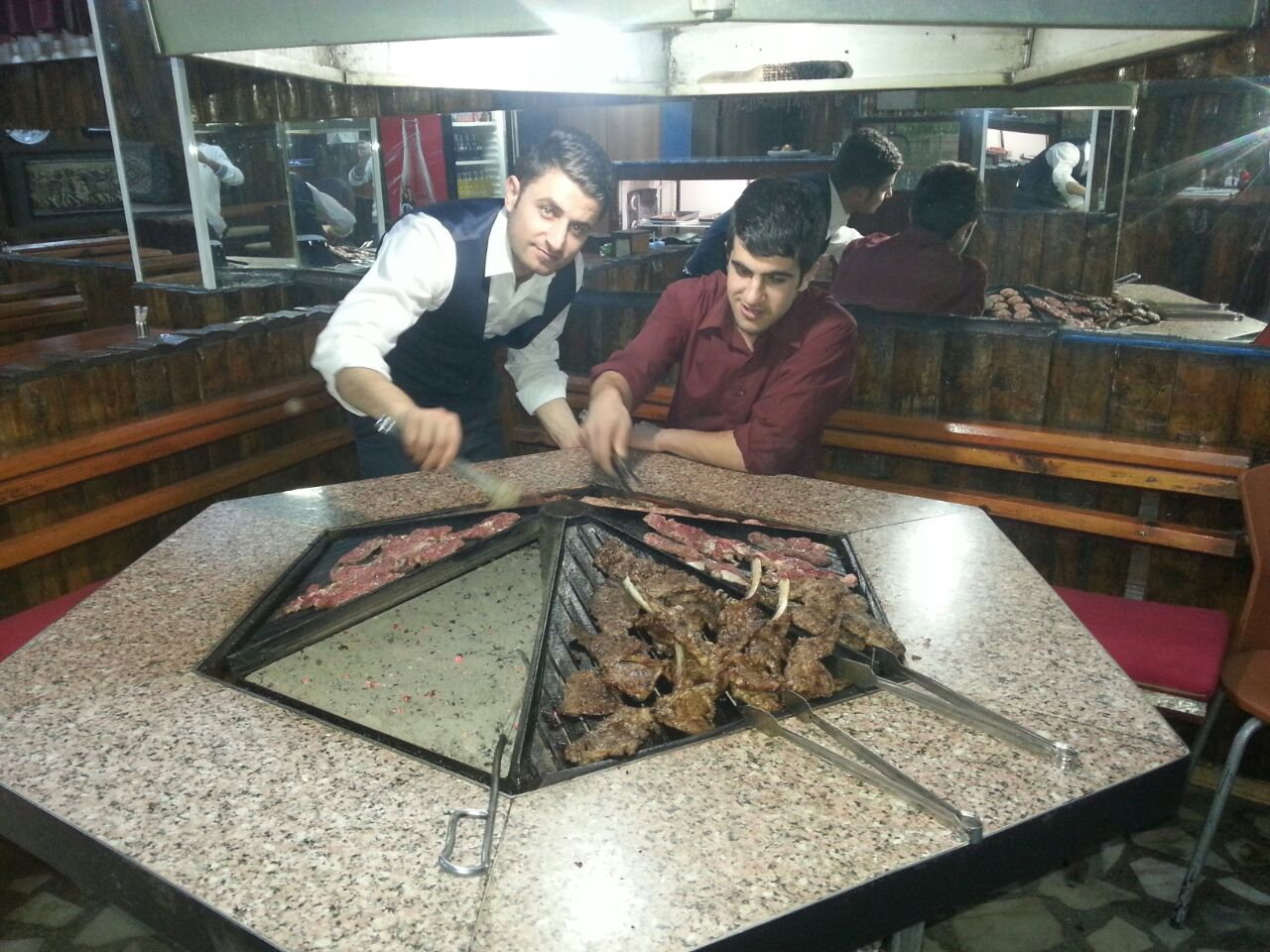Hanoğlu Et Mangal & Van Kahvaltı Salonu