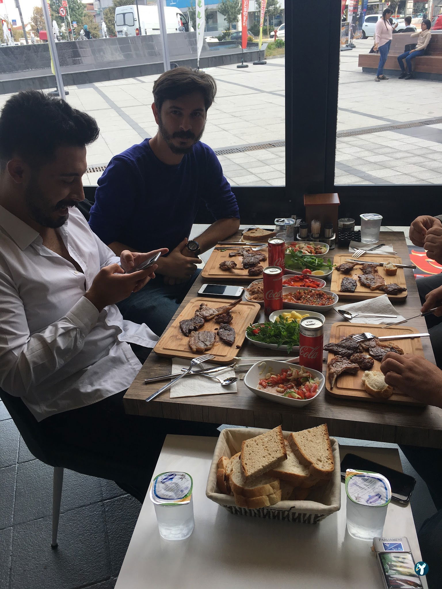 Hanoğlu Et Mangal & Van Kahvaltı Salonu