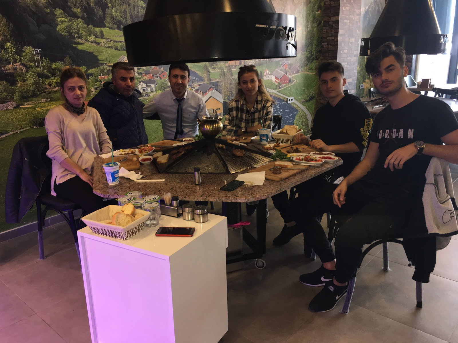 Hanoğlu Et Mangal & Van Kahvaltı Salonu