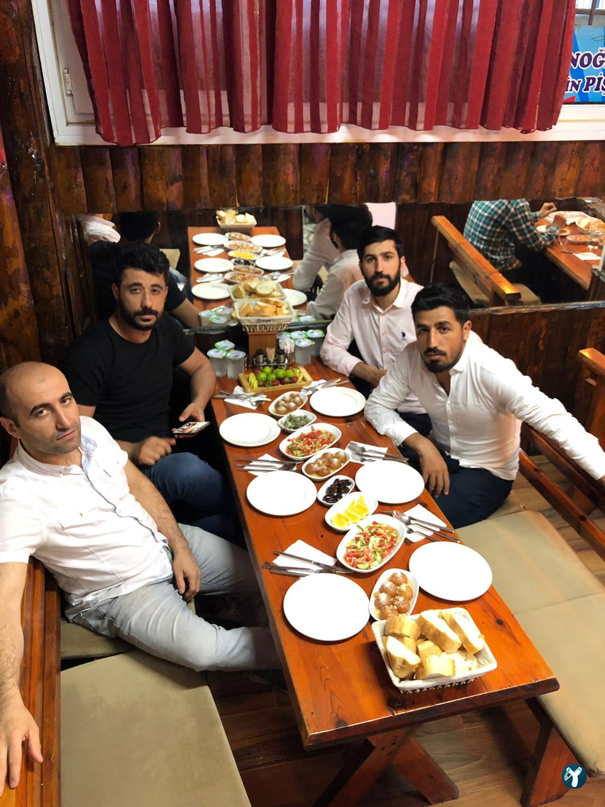Hanoğlu Et Mangal & Van Kahvaltı Salonu