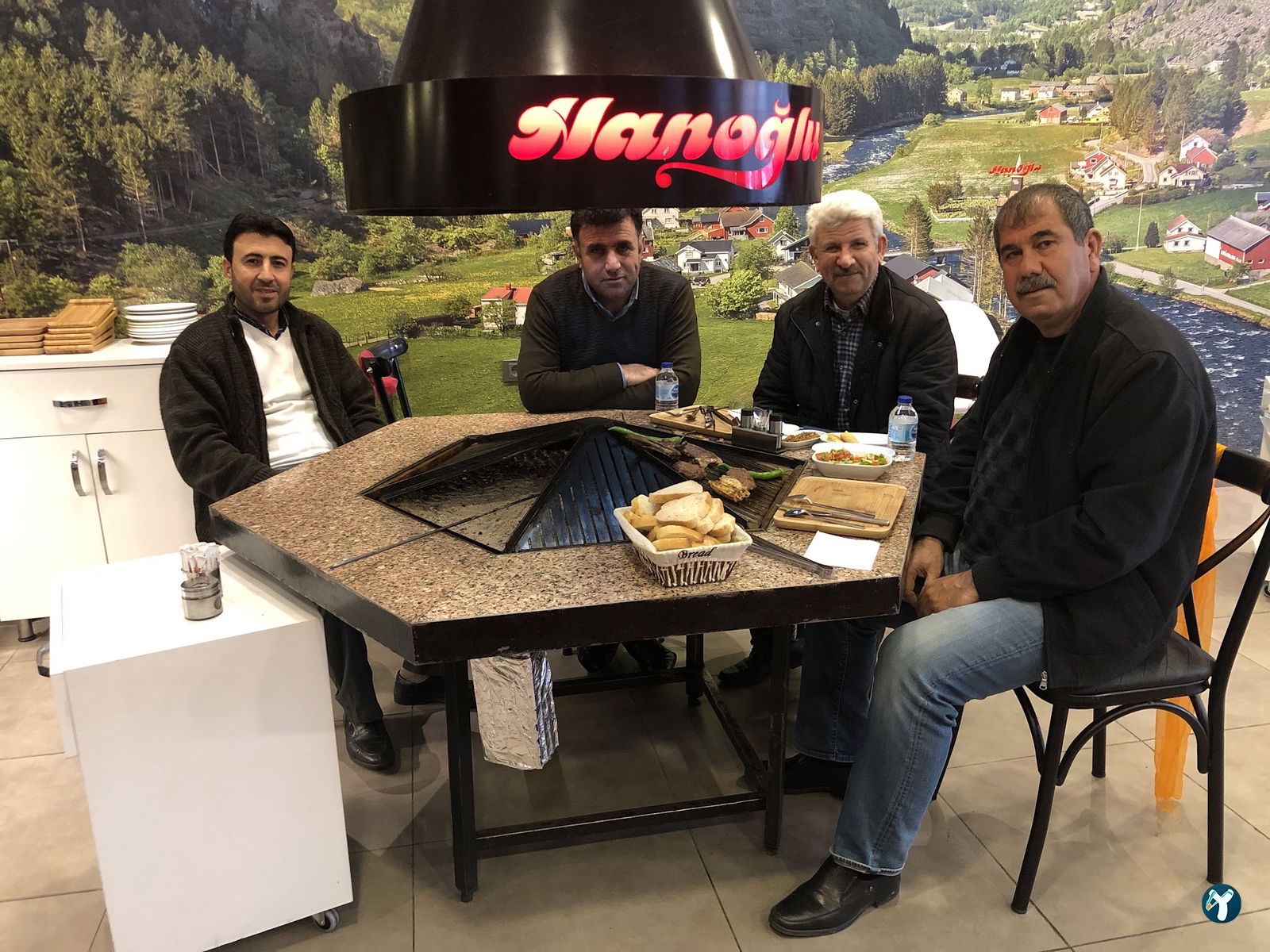Hanoğlu Et Mangal & Van Kahvaltı Salonu